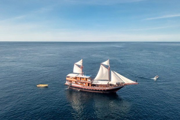 Potensi usaha sewa perahu di kawasan pesisir ramai pengunjung