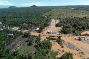 Bencana Sumatera 2025 Bencana Banjir dan Longsor di Sumatra Menjadi Sorotan Nasional dan Viral di Media Sosial