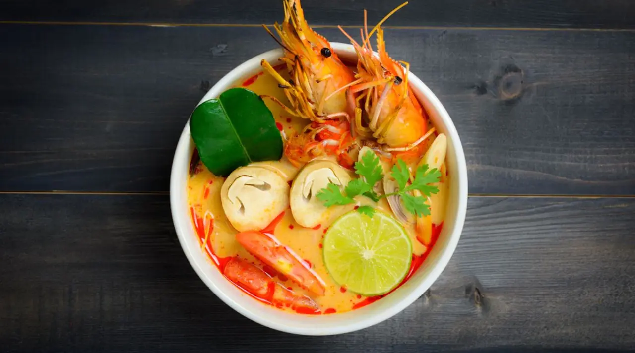 Rahasia Lezat Tom Yum Goong, Makanan Khas Thailand yang Aromanya Menggoda
