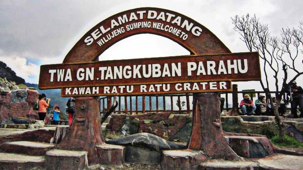 Pesona Alam Tangkuban Perahu yang Legendaris